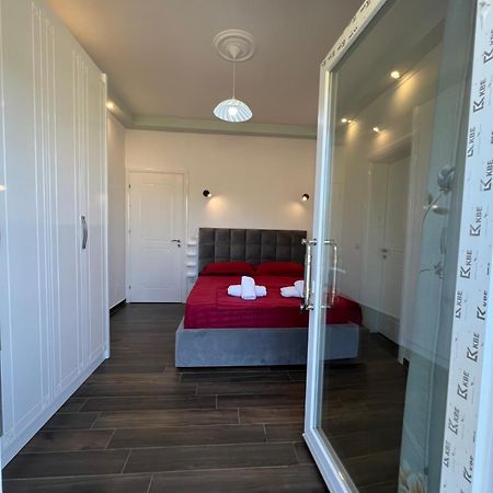 Adriatik Guesthouse Përmet Eksteriør billede