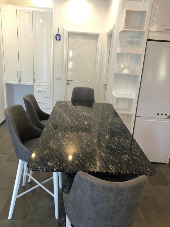 Adriatik Guesthouse Përmet Eksteriør billede