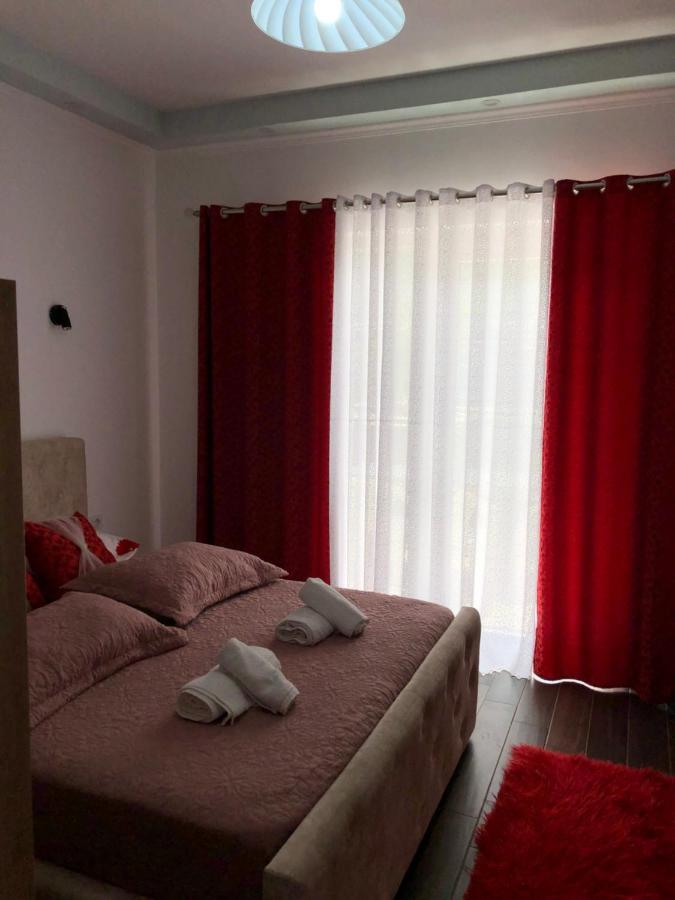 Adriatik Guesthouse Përmet Eksteriør billede