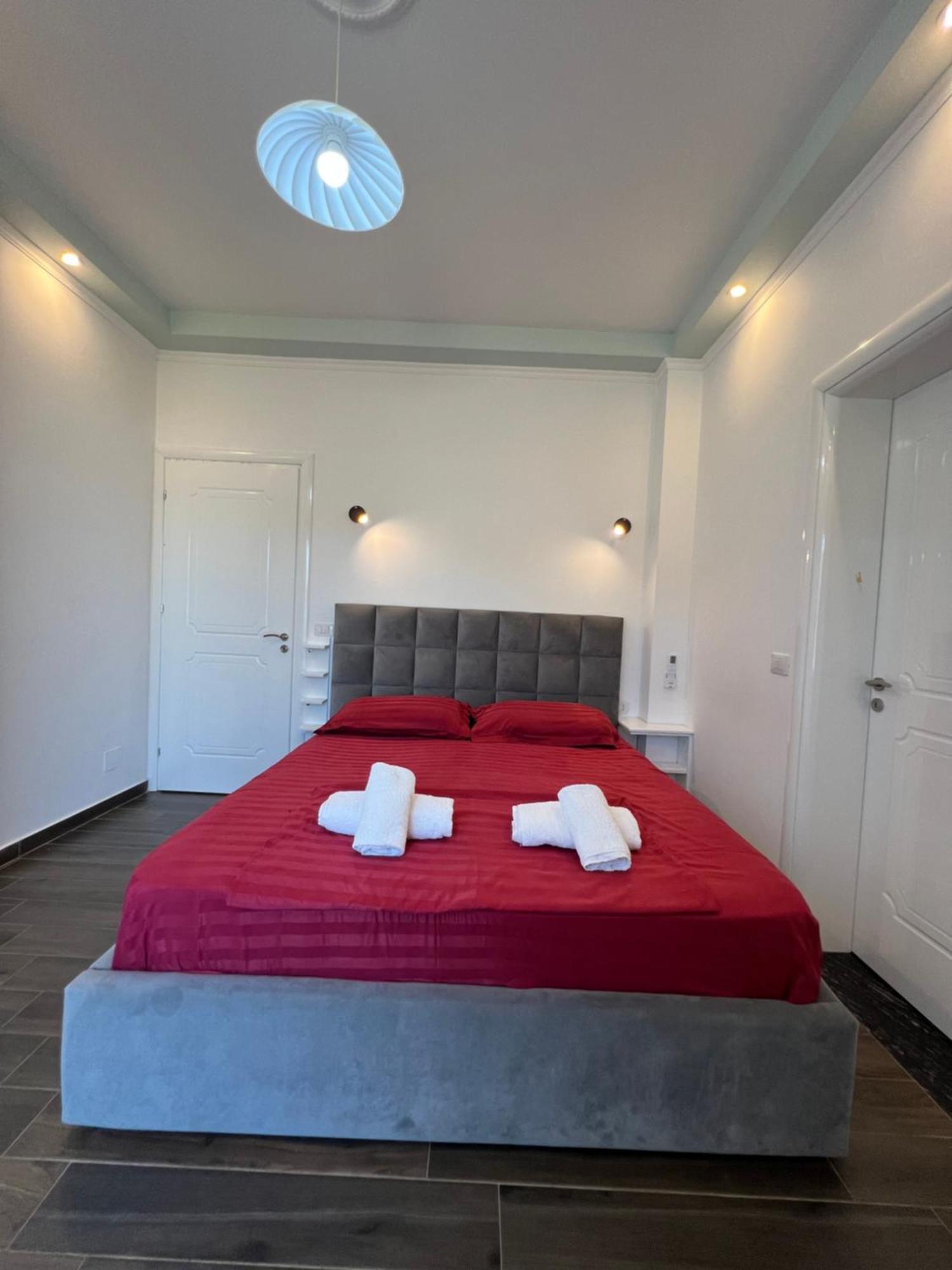 Adriatik Guesthouse Përmet Eksteriør billede