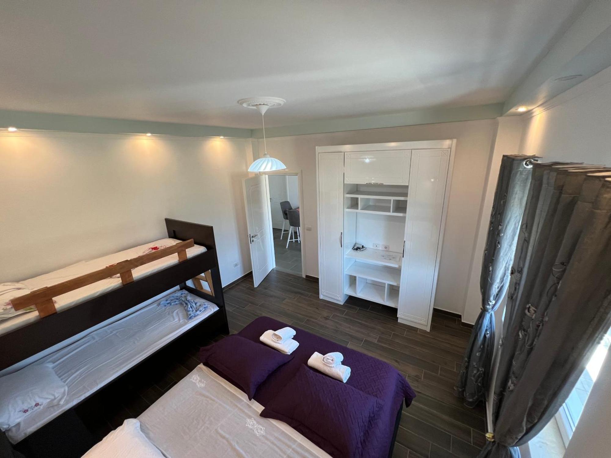 Adriatik Guesthouse Përmet Eksteriør billede
