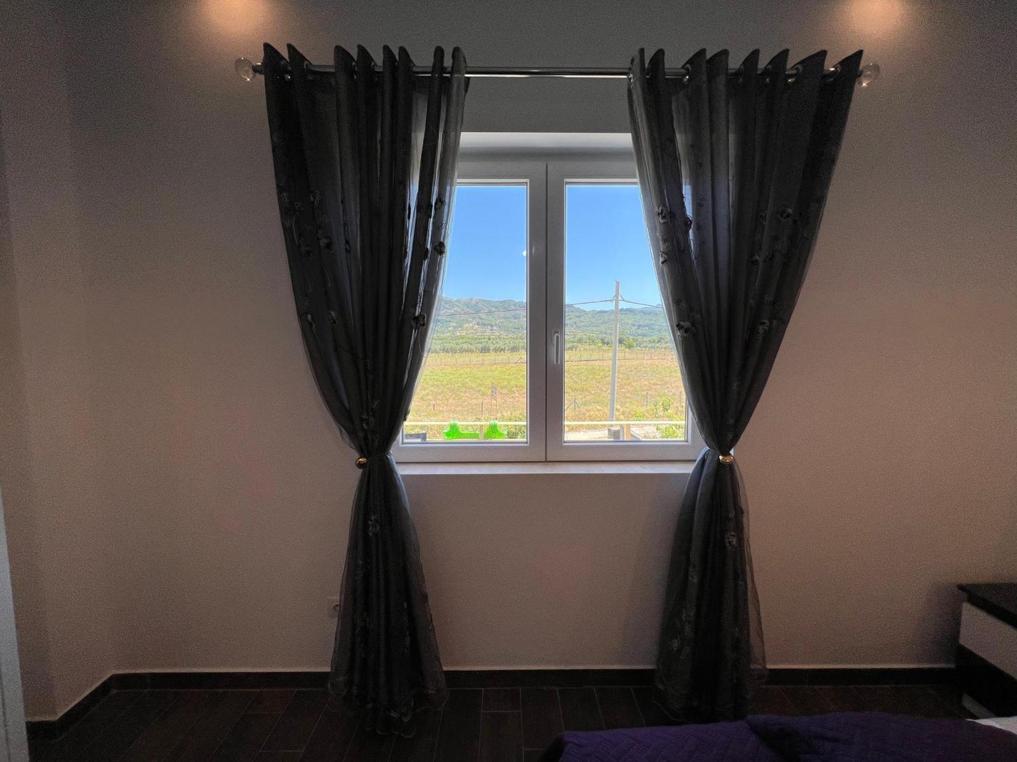 Adriatik Guesthouse Përmet Eksteriør billede